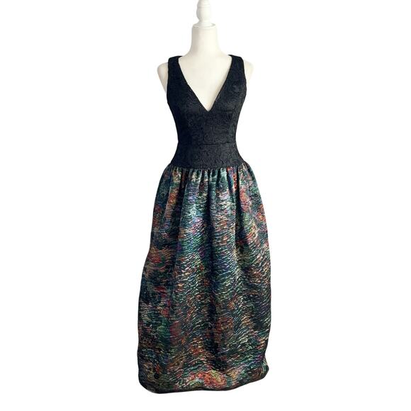 Monique Lhuillier Metallic Ball Gown Black Floral 2 - Picture 3 of 9